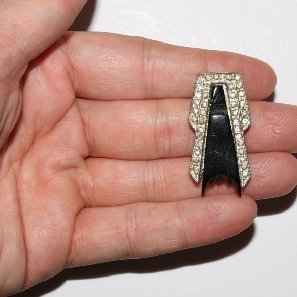 Black and Clear Rhinestone Shirt Dress Clip - Picture 7 of 9